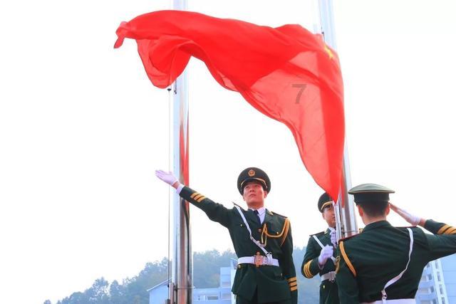 什么哀思填空两个字？游戏画面